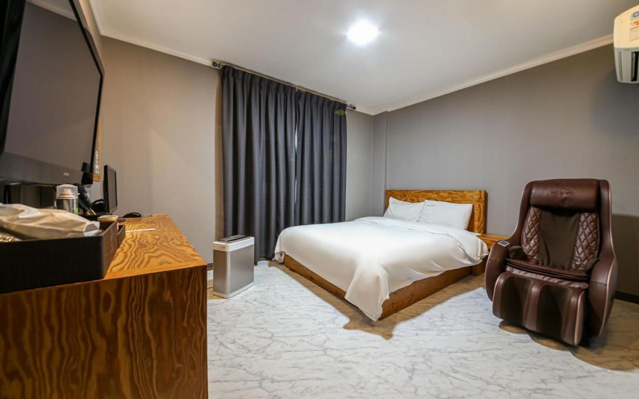 Gung Hotel Jeonju Room photo