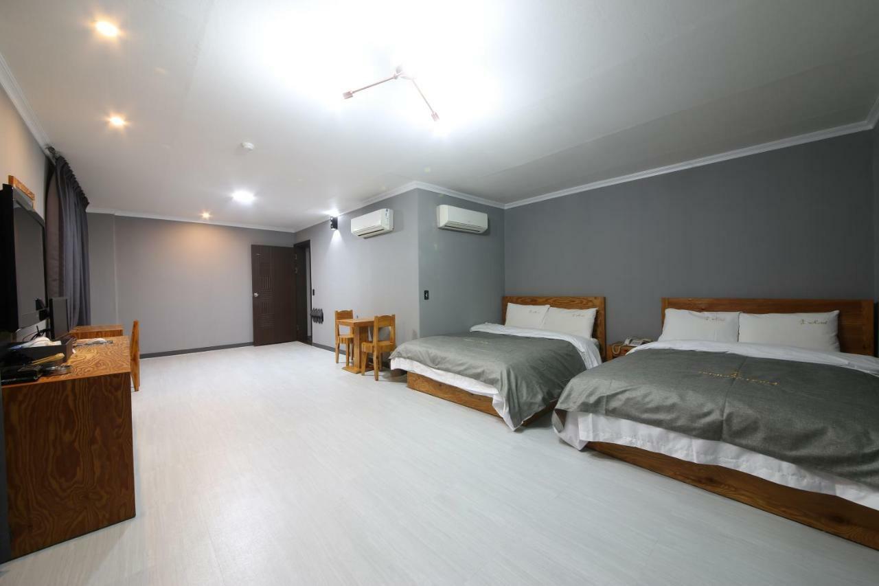 Gung Hotel Jeonju Exterior photo