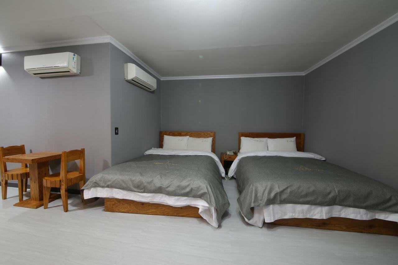 Gung Hotel Jeonju Exterior photo